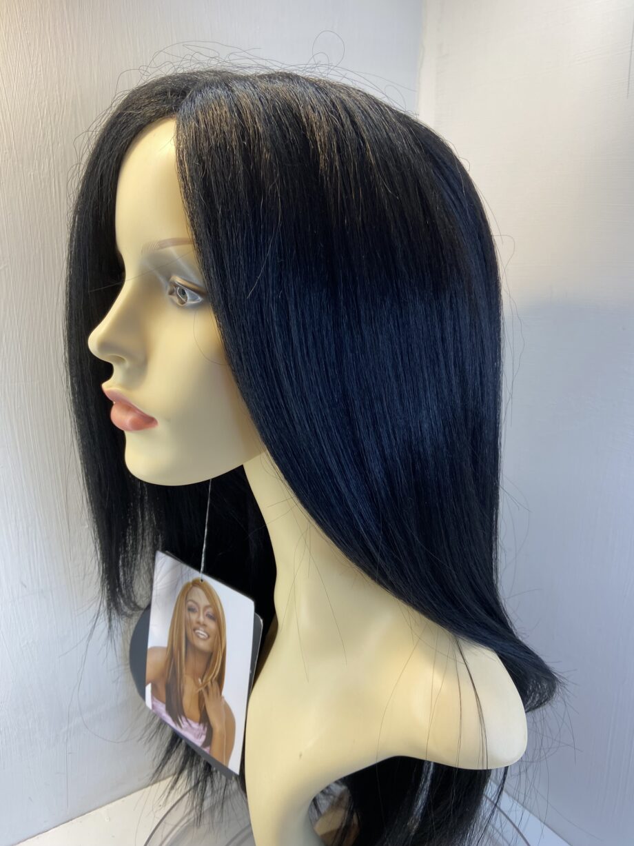 New long black wig. Blls414