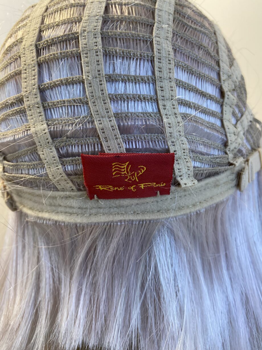 White Rene of Paris wig. Bwms458