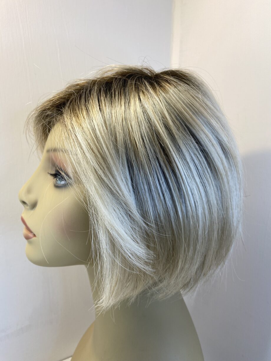 Blonde Ellen Wille wig.  Blms612