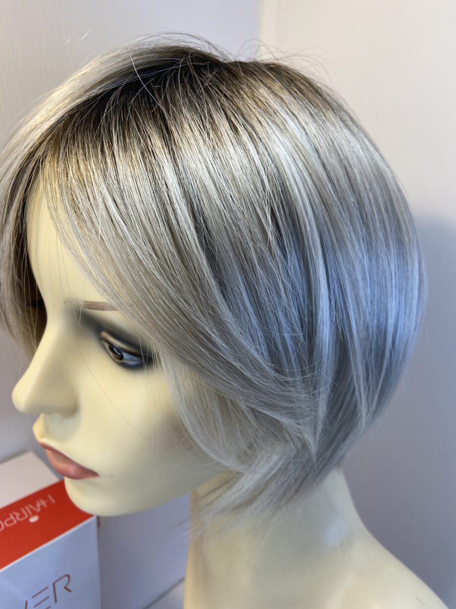 Blonde rooted Ellen Wille wig. Bblms463