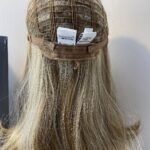 Long pale golden honey wig. Bbllw464
