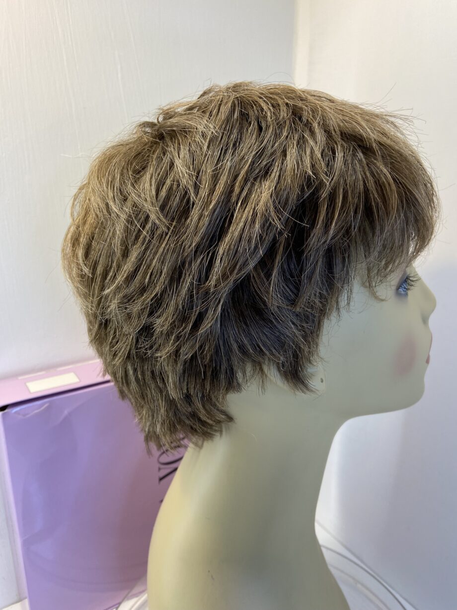 Paula Young short wig. Bbrss467