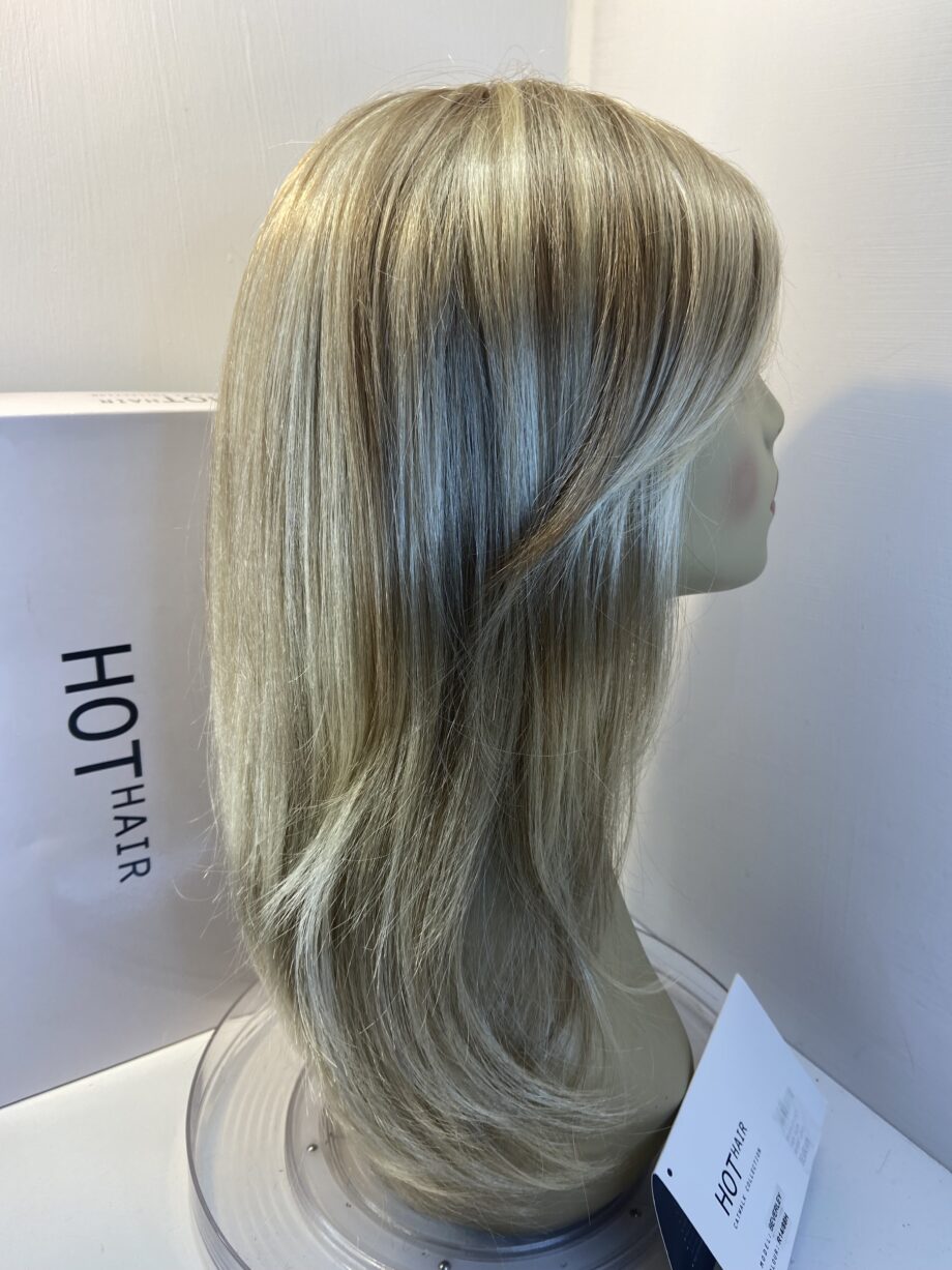 New blonde Hothair wig. Bblls473
