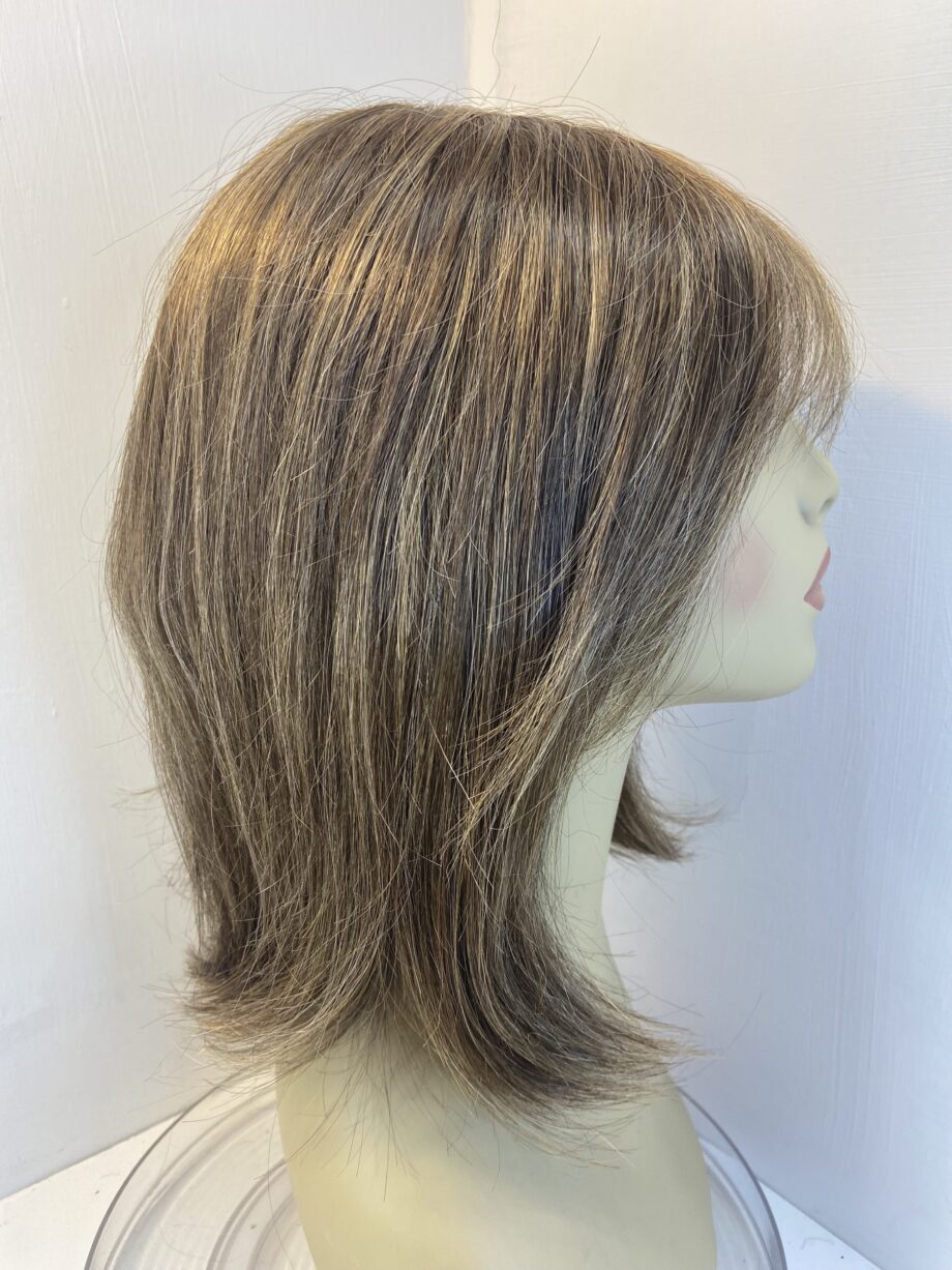 Long brown Ellen Wille soft cap wig. Brls815