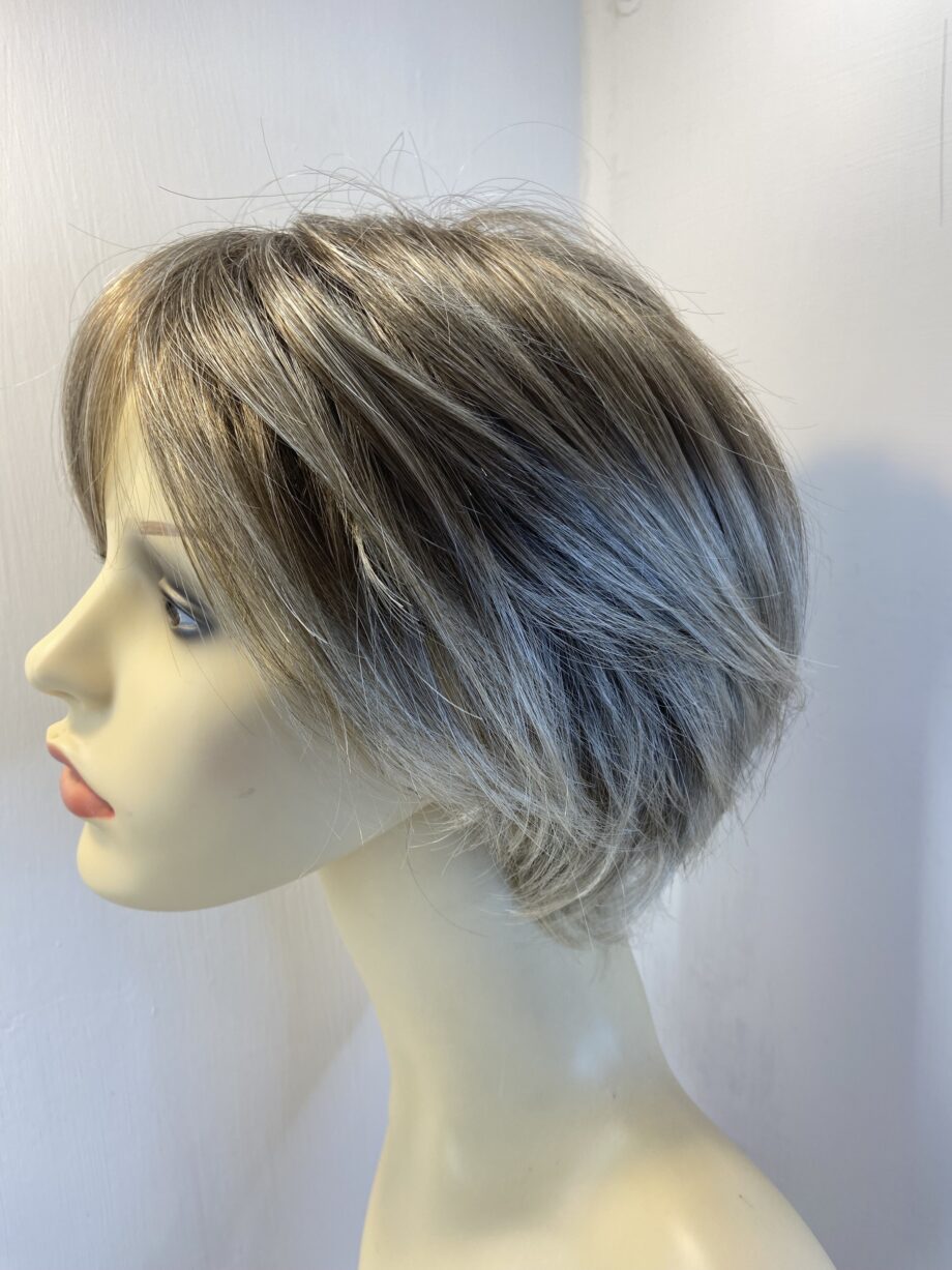 As new blonde Rene of Paris wig. Blss518