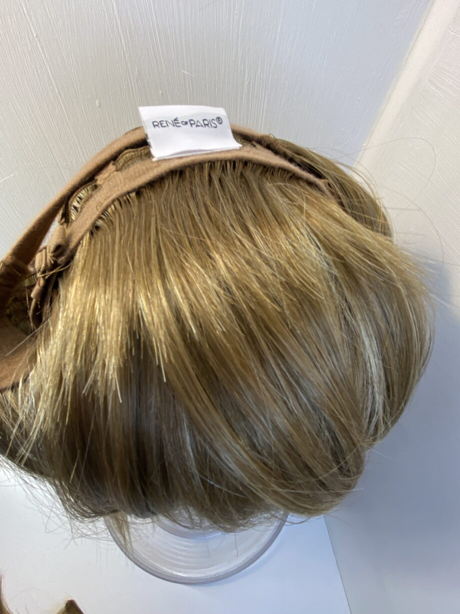 New halo hair piece and fringe long blonde. Blls522