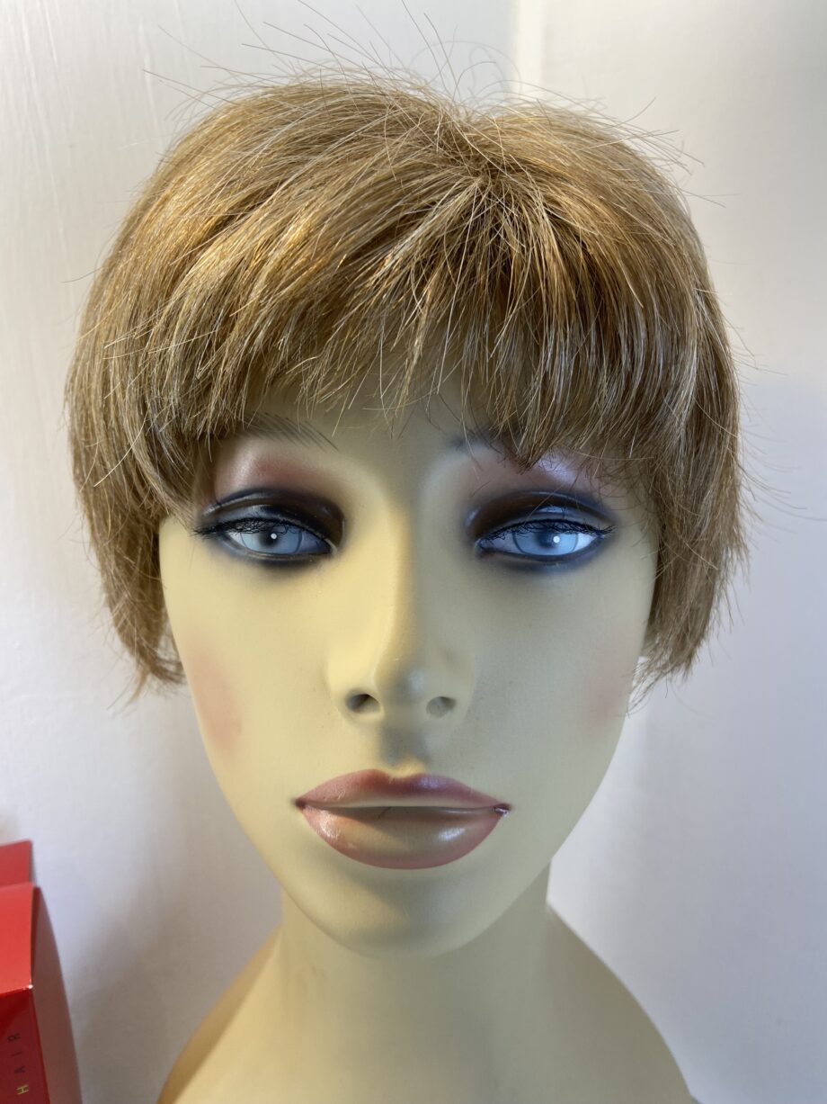 Light brown highlight boxed Rene of Paris wig. Bbpss473