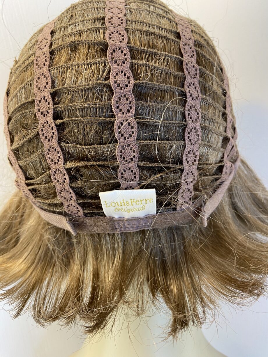 Soft brown designer wig. Bems818
