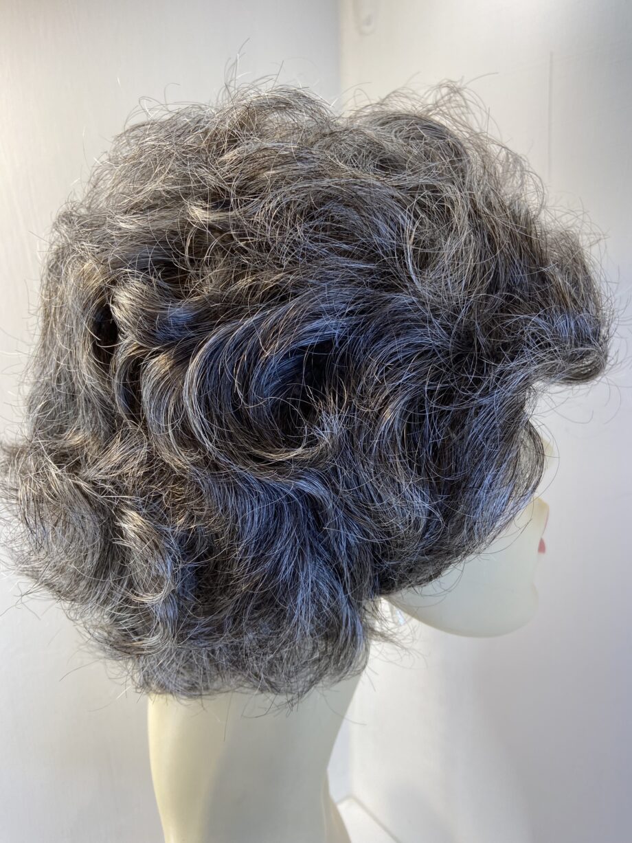 New stylish salt and pepper grey wig gwm315