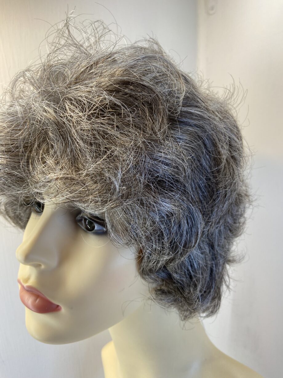 New stylish salt and pepper grey wig gwm315