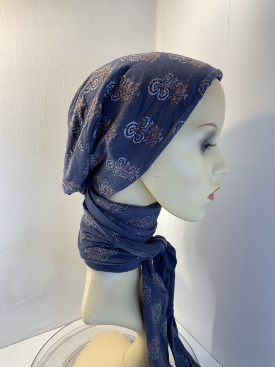 Grey with pattern headwear. 111