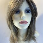 Long brown Ellen Wille wig. Brls615