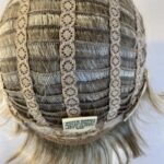 Blonde short wig. Bblss479