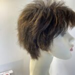 New modern stylish brown boxed wig. Rene of Paris. Bbrss480
