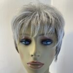 Silver grey short wig. Gss719