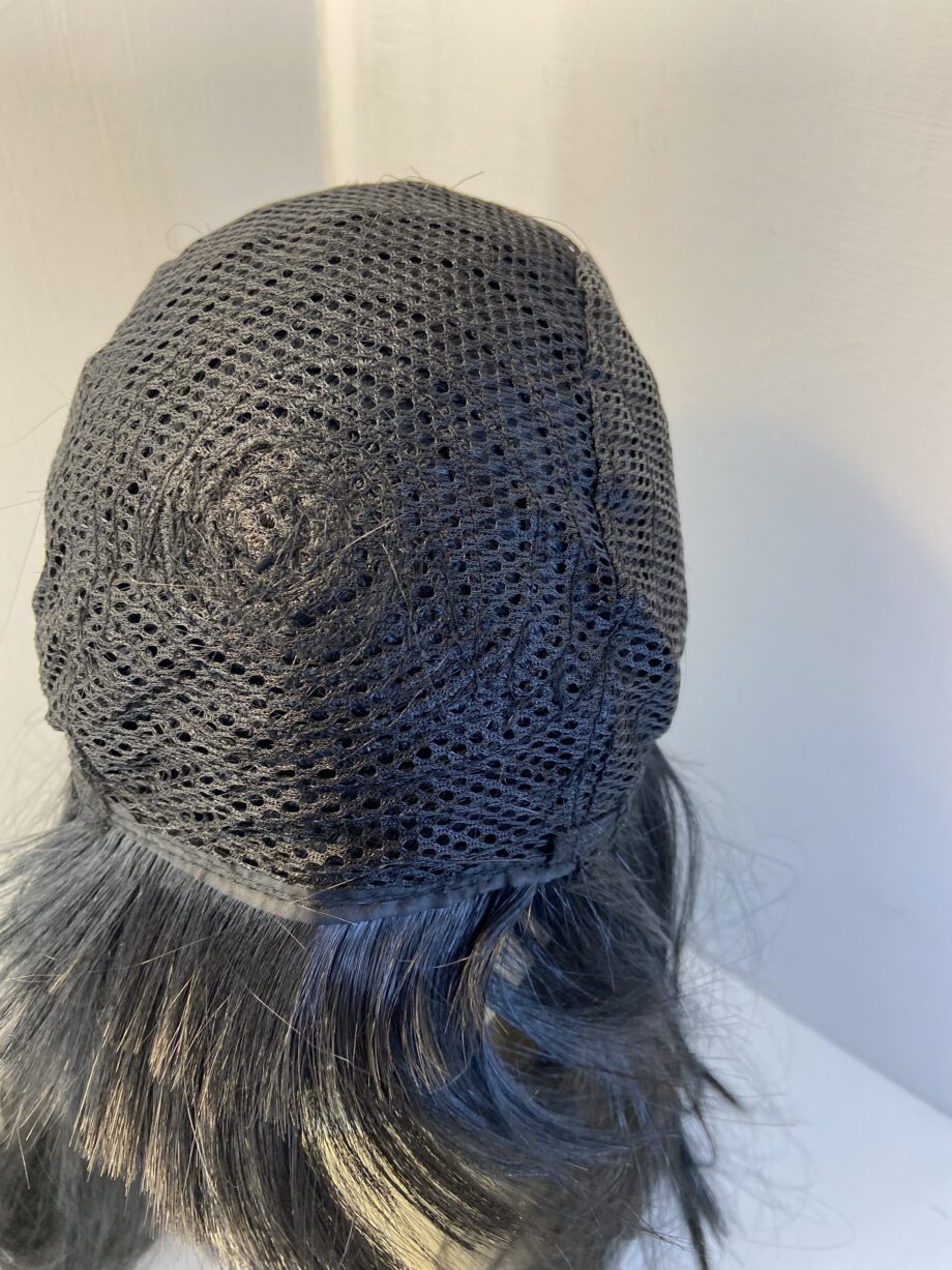 Very Long black wig. Blals721