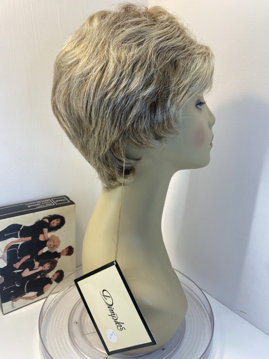 New blonde short Dimples wig. Bblss481