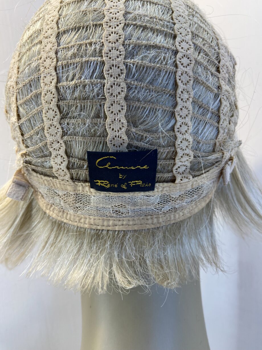 Blonde Rene of Paris wig. Bkms820