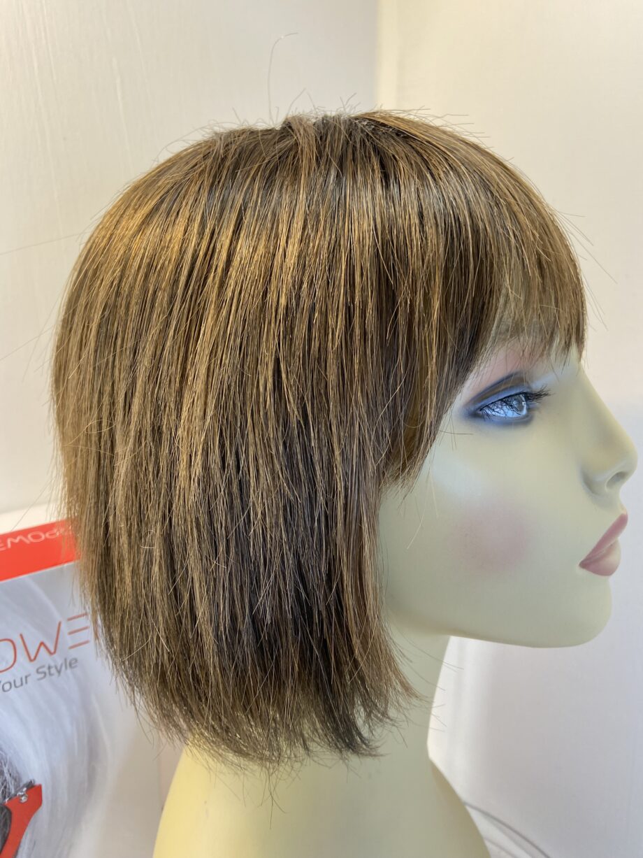 Ellen Willie designer boxed wig. brown. Bbrms482