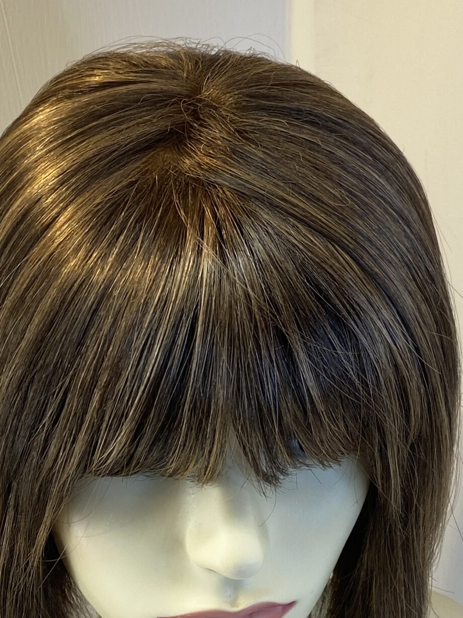 Feathers brown wig. Bbrms482