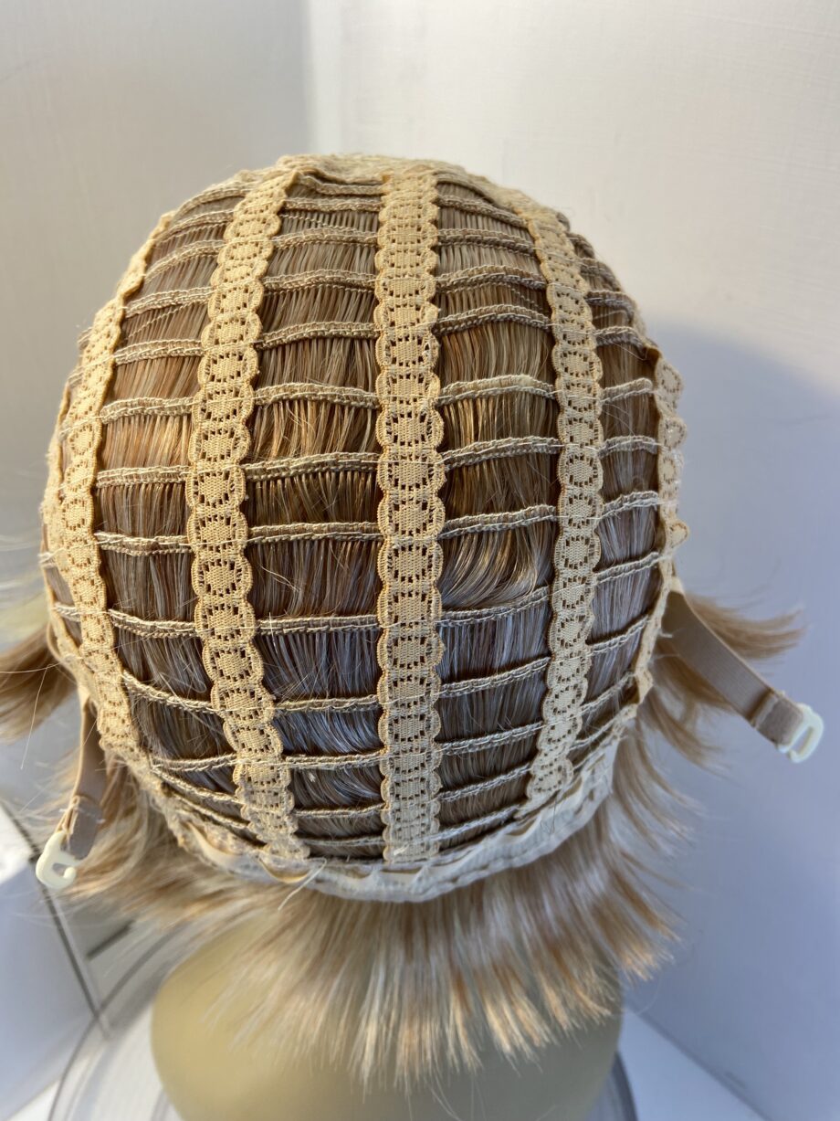 New blonde wigsbury wig. Bblss481