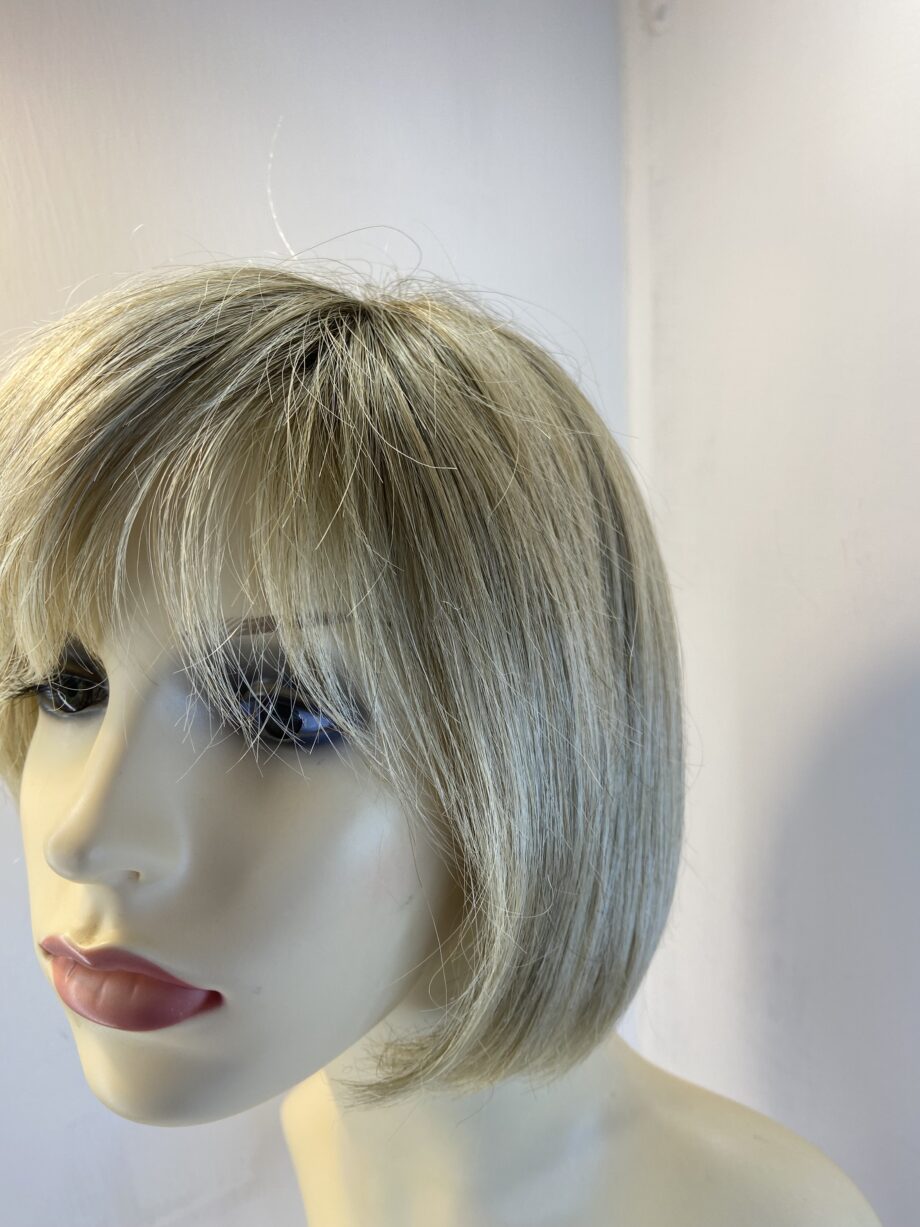 Blonde rooted soft cap beautiful wig. Blms812
