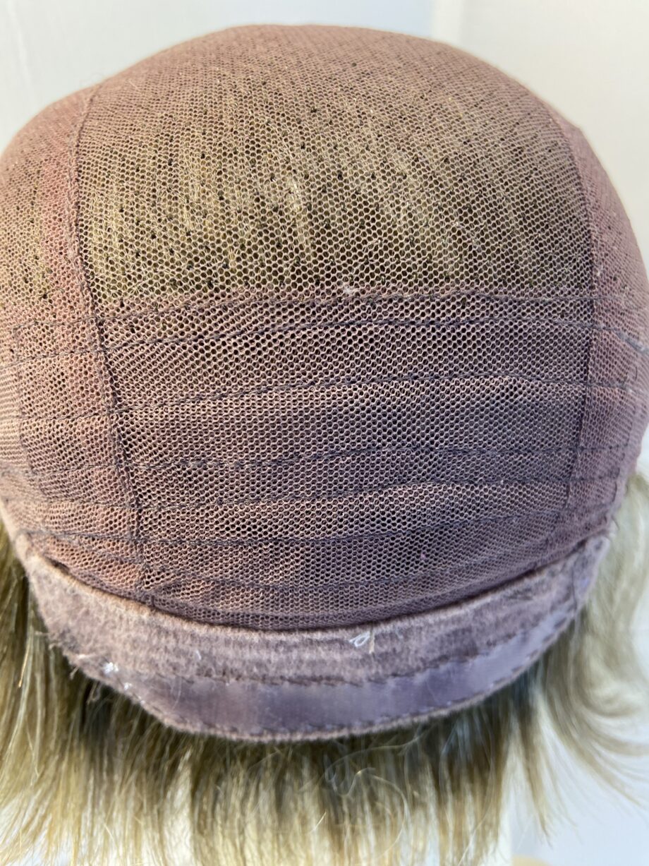 Blonde rooted soft cap beautiful wig. Blms812
