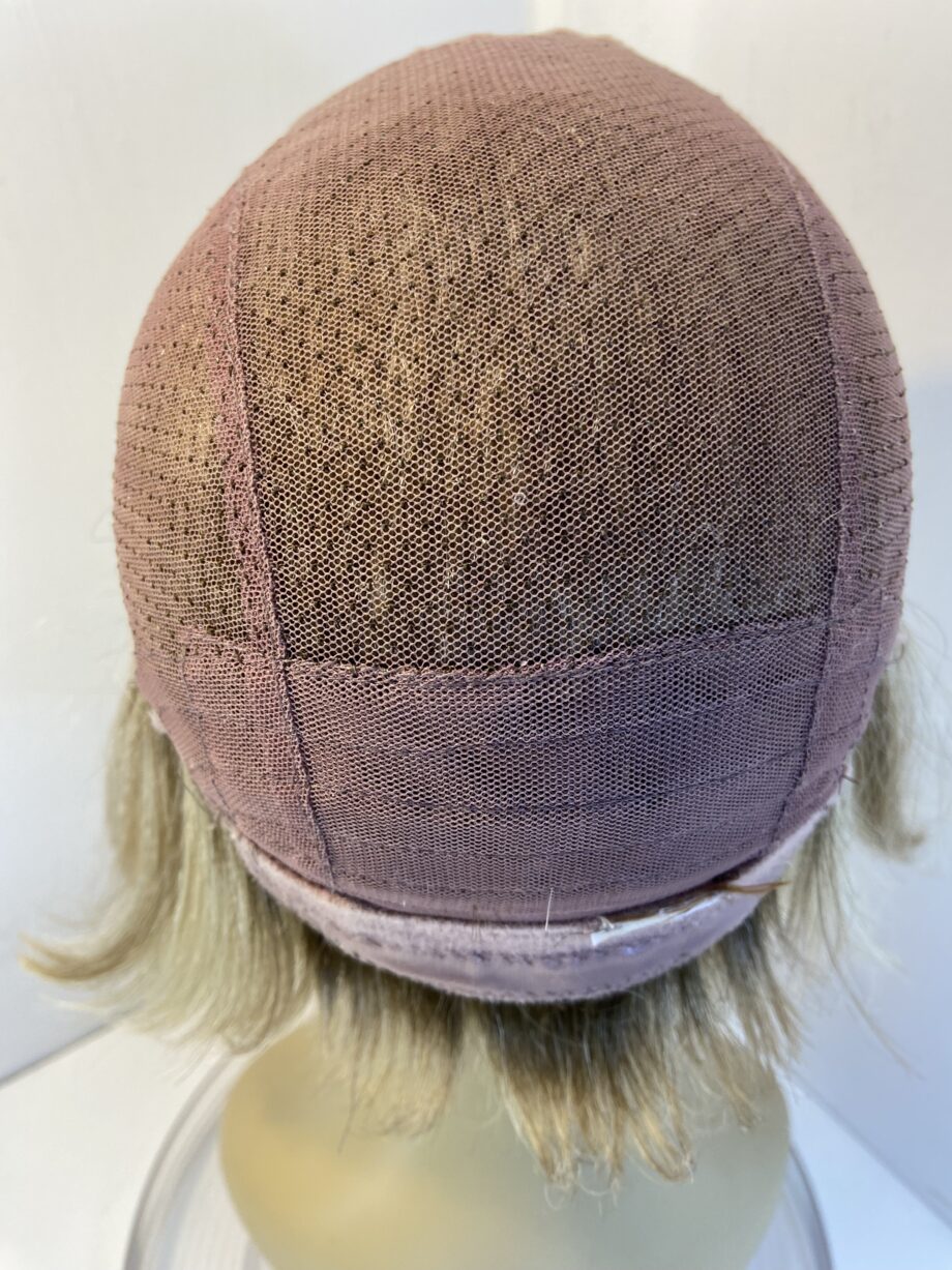 Soft cap rooted blonde wig. Blms813