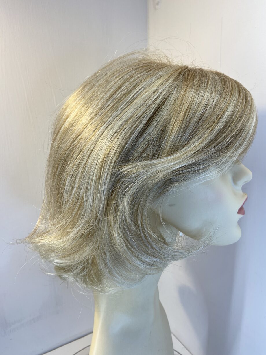 As Rene of Paris blonde wig. Blws43