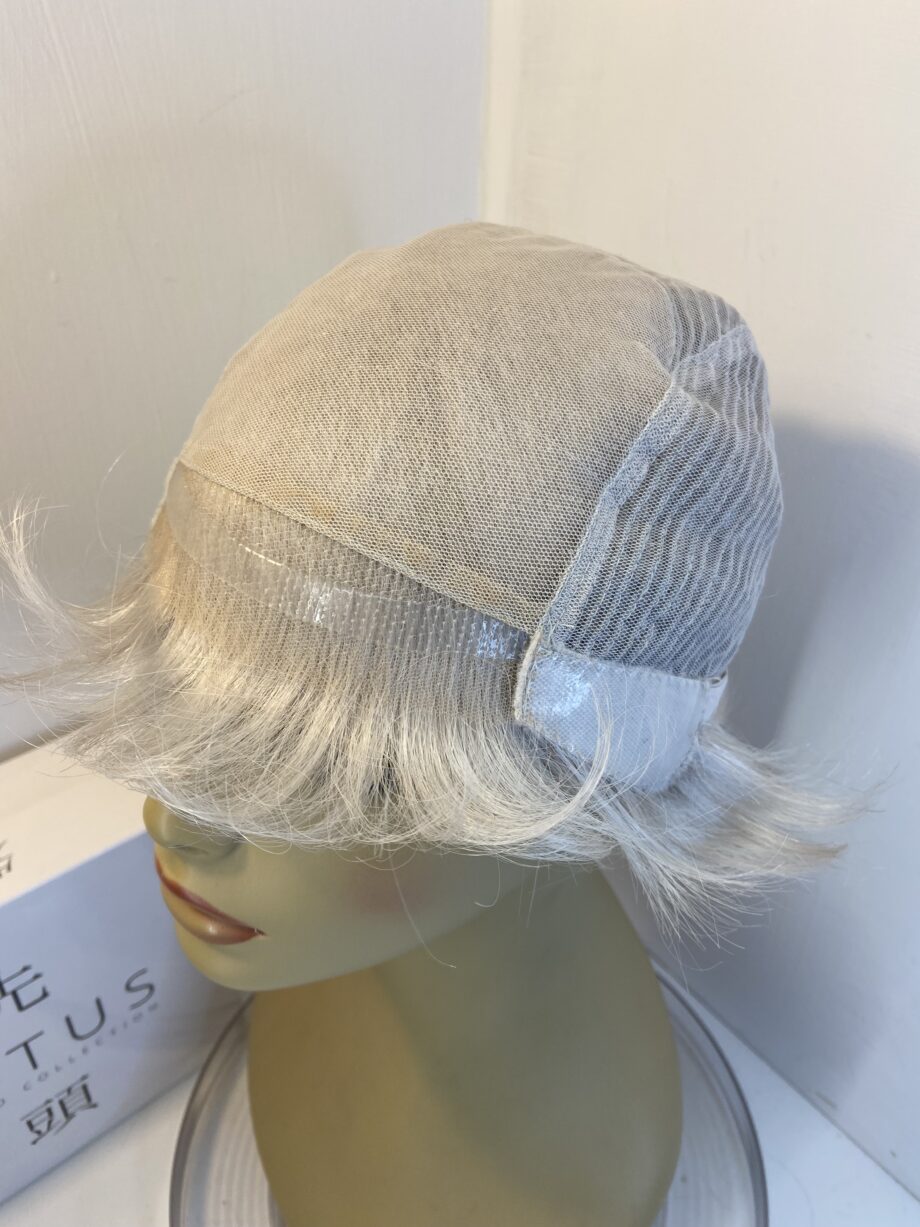Lotus new silver soft cap wig. Bgss486