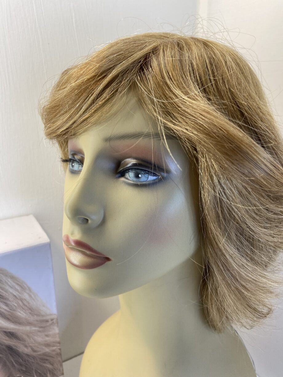 New human hair blonde wig. Bblms491