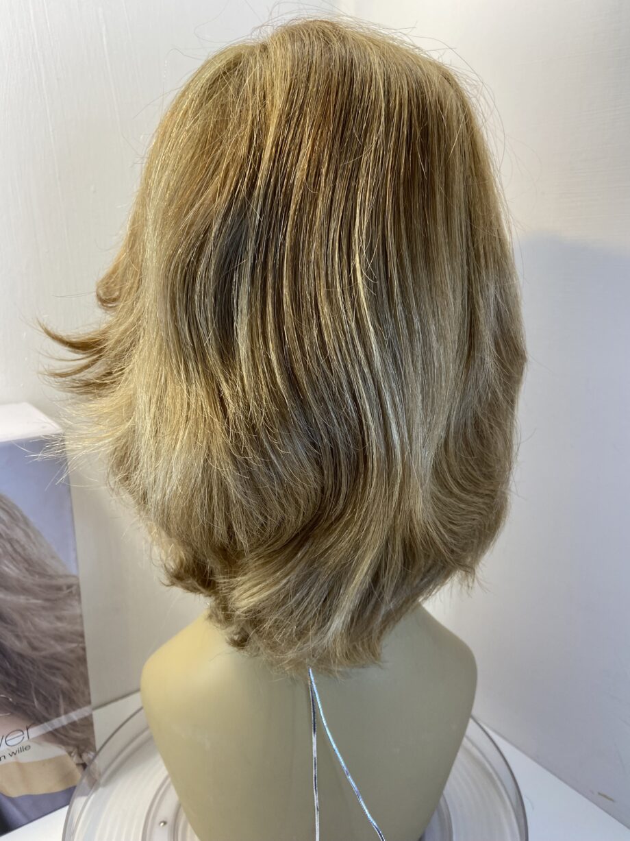 New human hair blonde wig. Bblms491