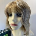 Blonde highlighted human hair wig. Bblms494