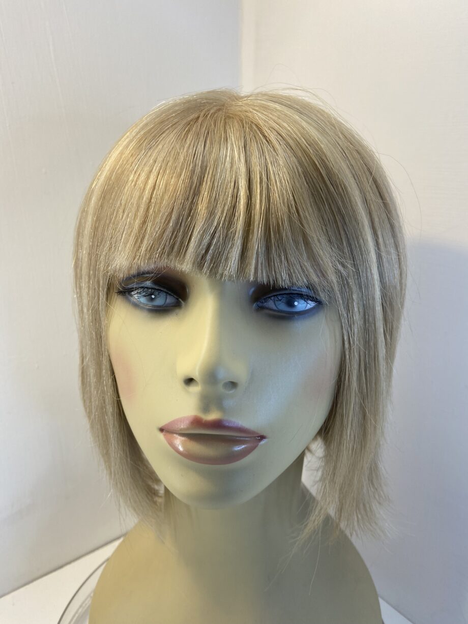 Blonde human hair wig. Boms517