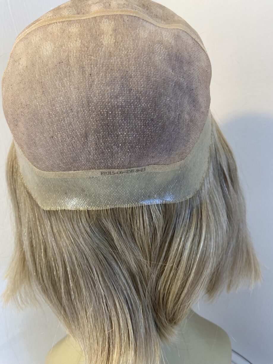 Blonde human hair wig. Boms517