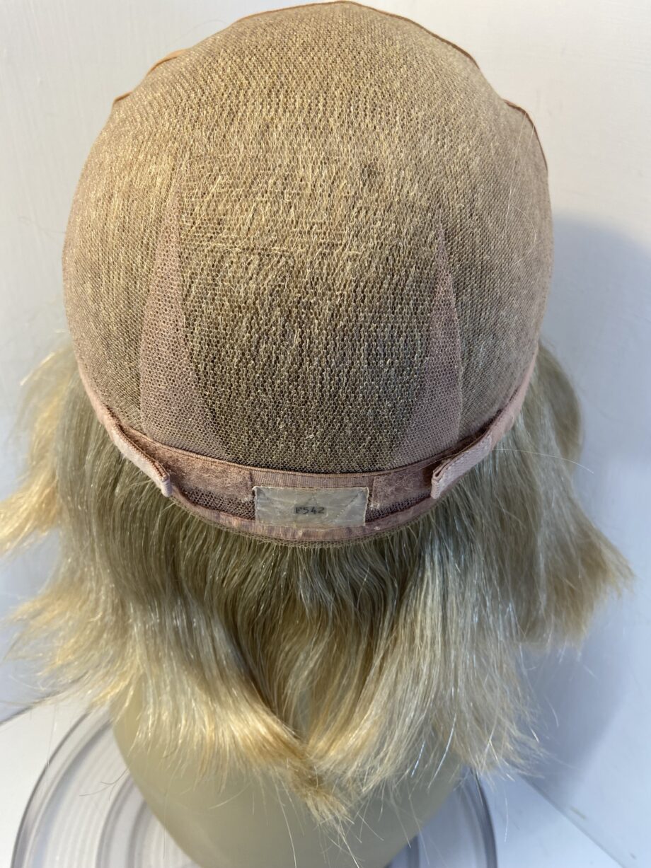 Human hair blonde wig. Blmw516