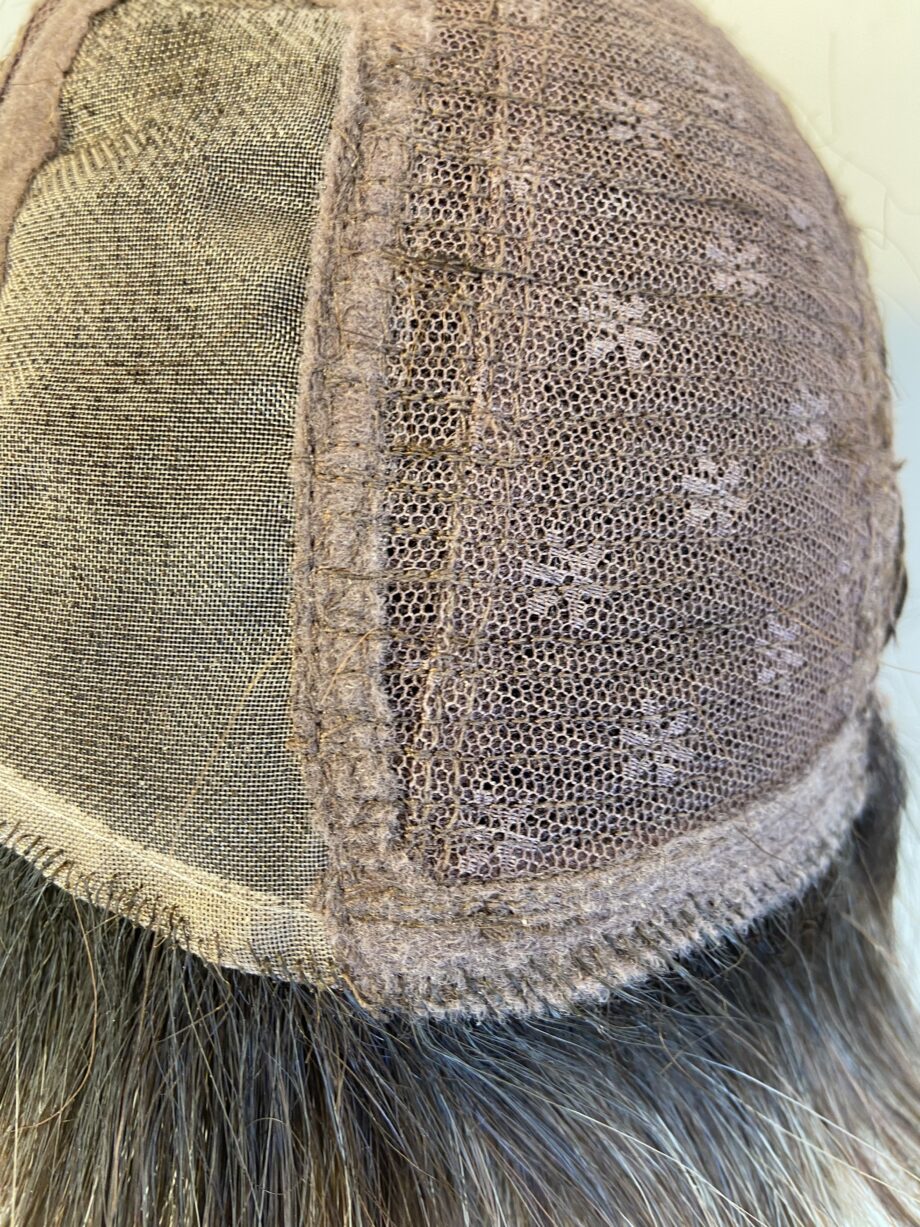 Stunning Shiny brown wig. Bbrms503