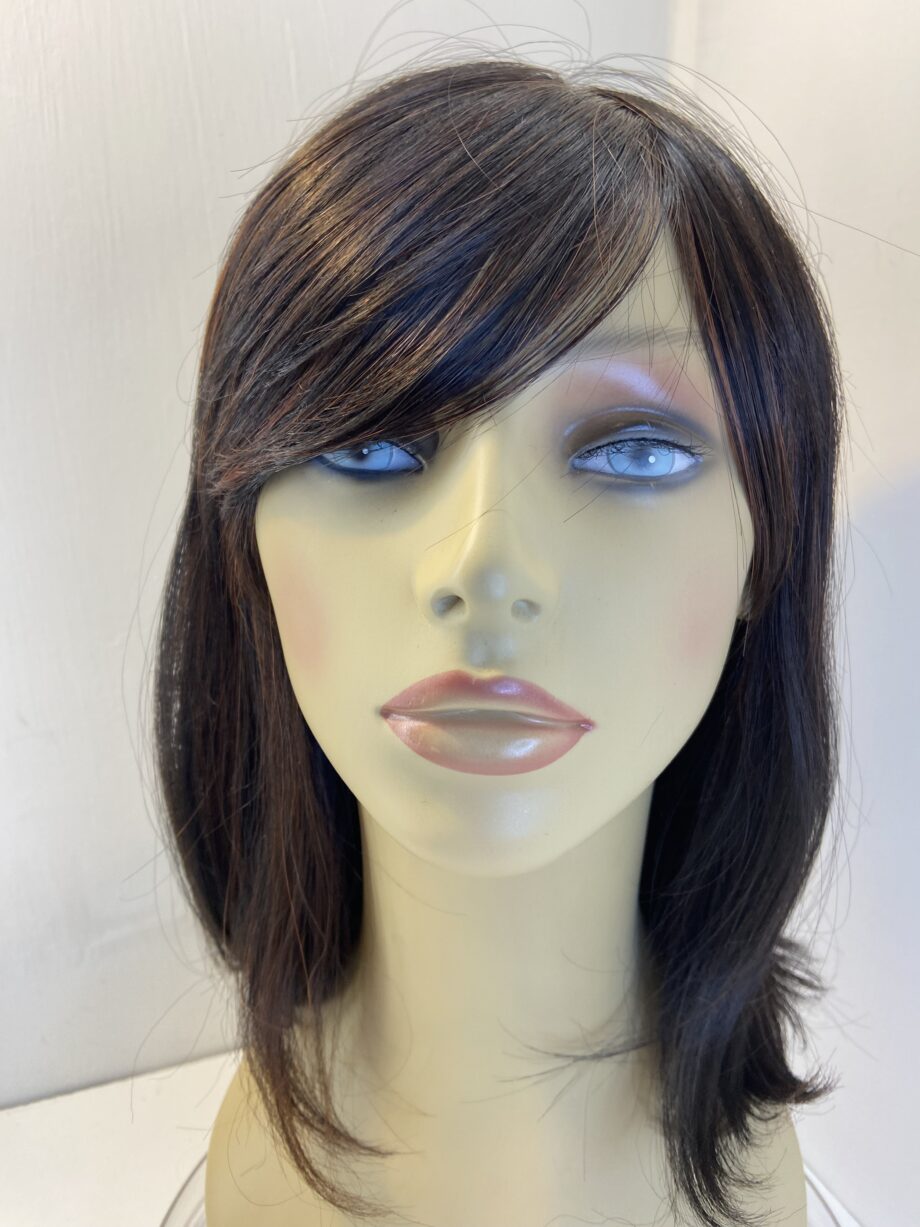 Stunning shiny brown long wig. Bbrlm493