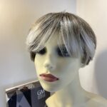 Ash blonde /grey/ silver flash. Bgss494