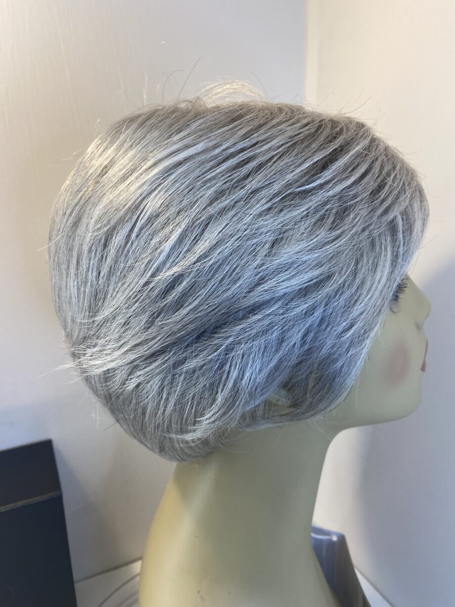 New silver grey Sentoo premium wig. Bgss495