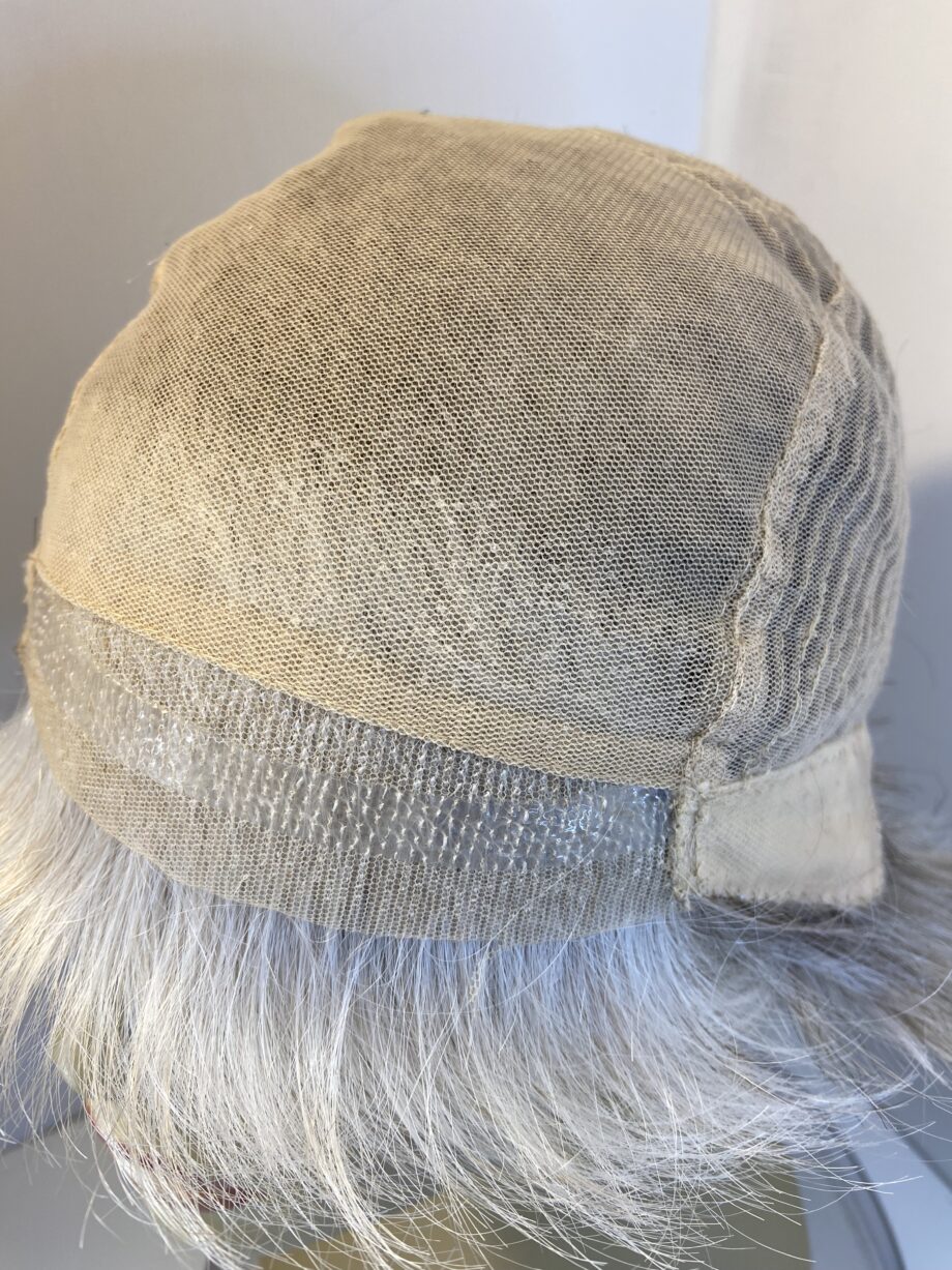 New silver grey white flash soft cap wig. Gss731