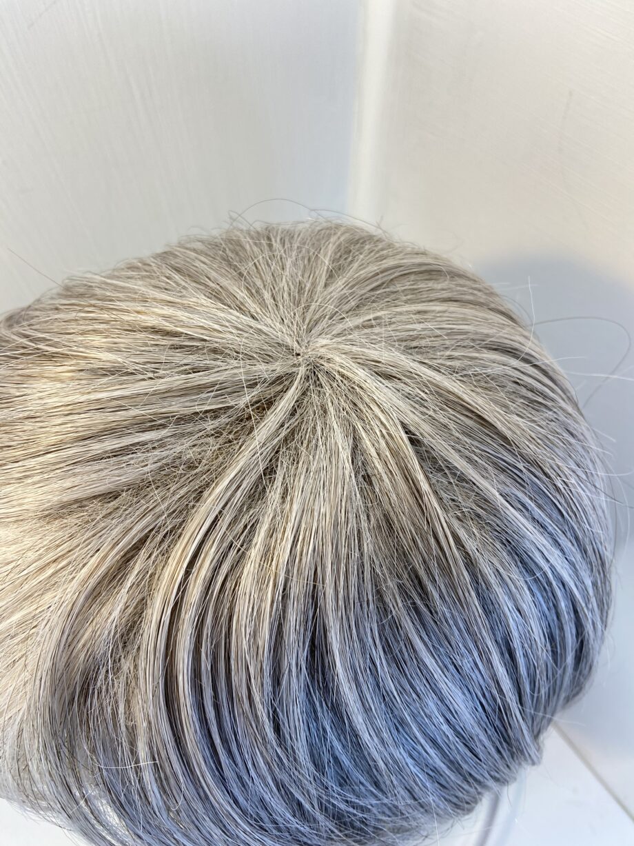 Gray stylish wig. Gms820