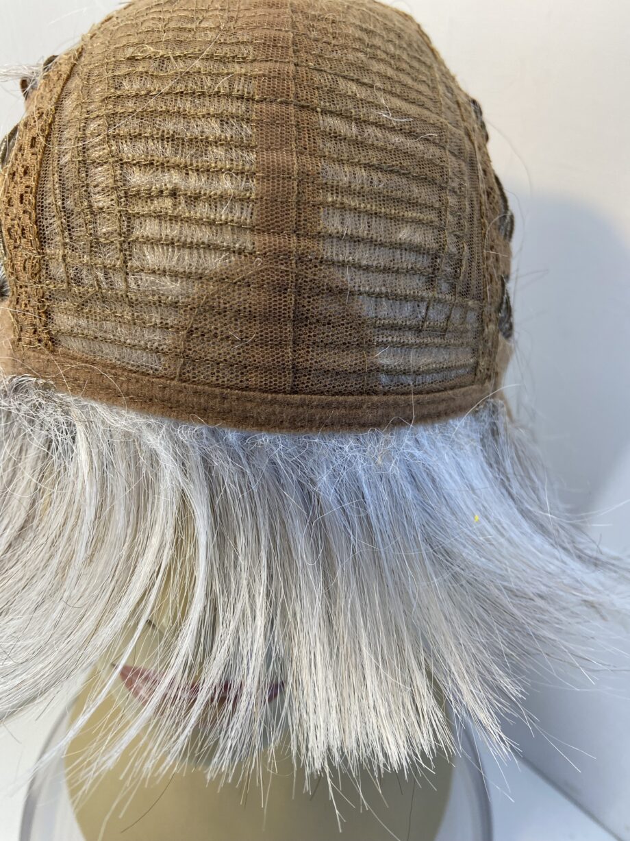 Gray stylish wig. Gms820