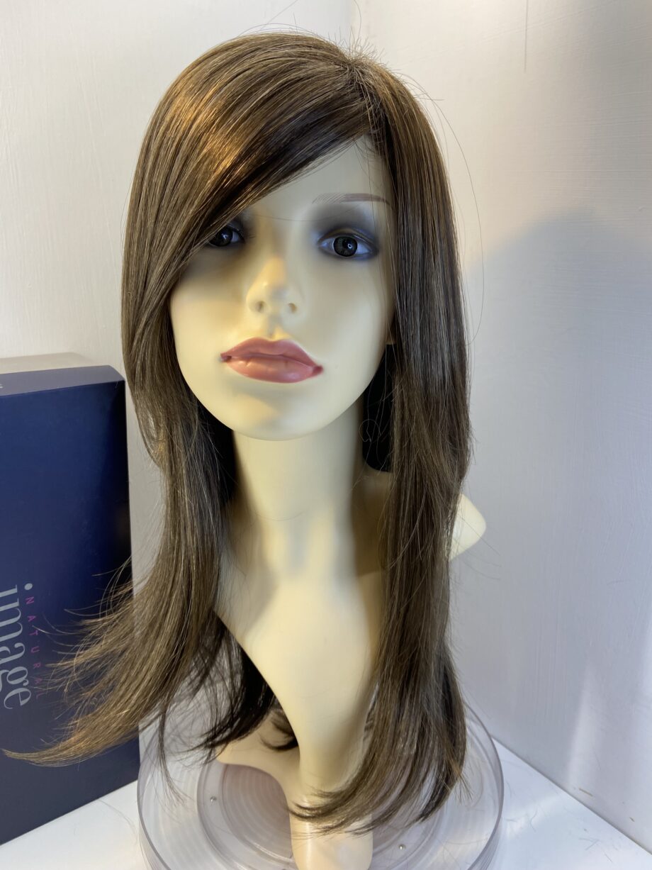 Longe new brown wig. Bbrls493