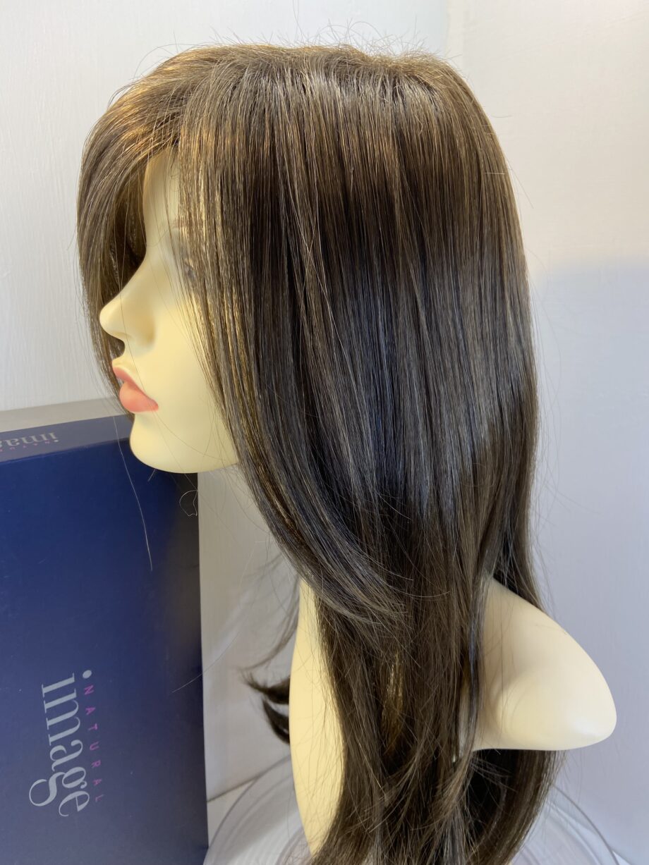 Longe new brown wig. Bbrls493
