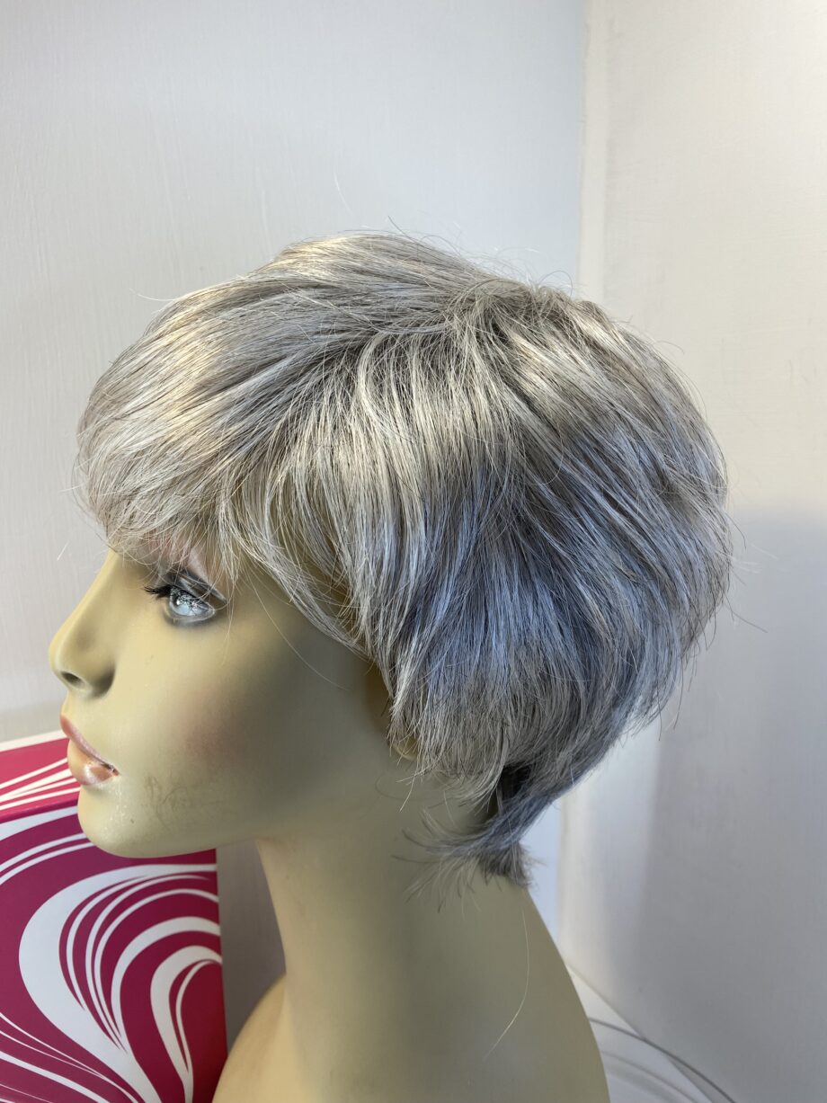 New dimples silver thread wig. Bgss489