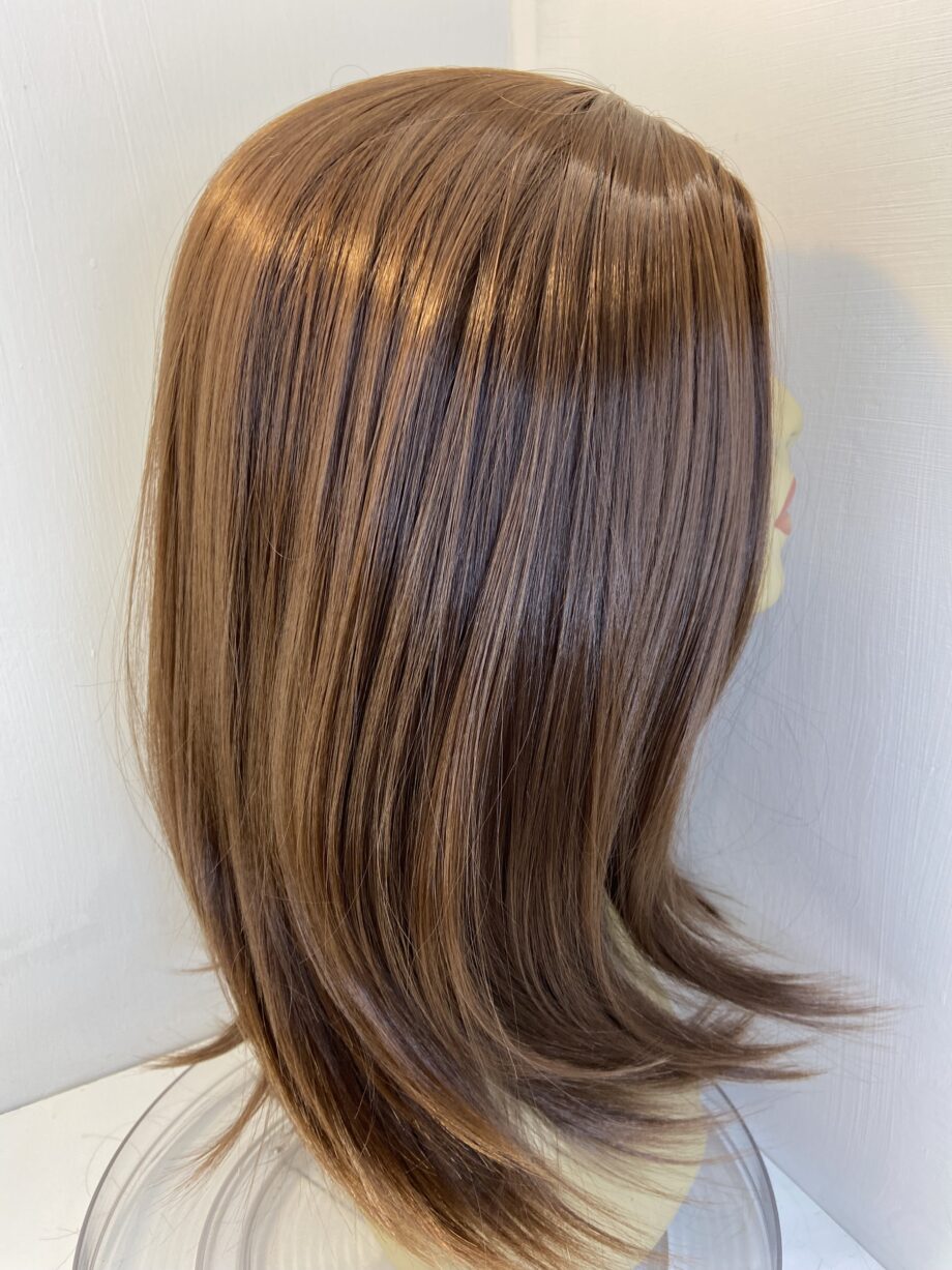 New long brown wig. Brls614