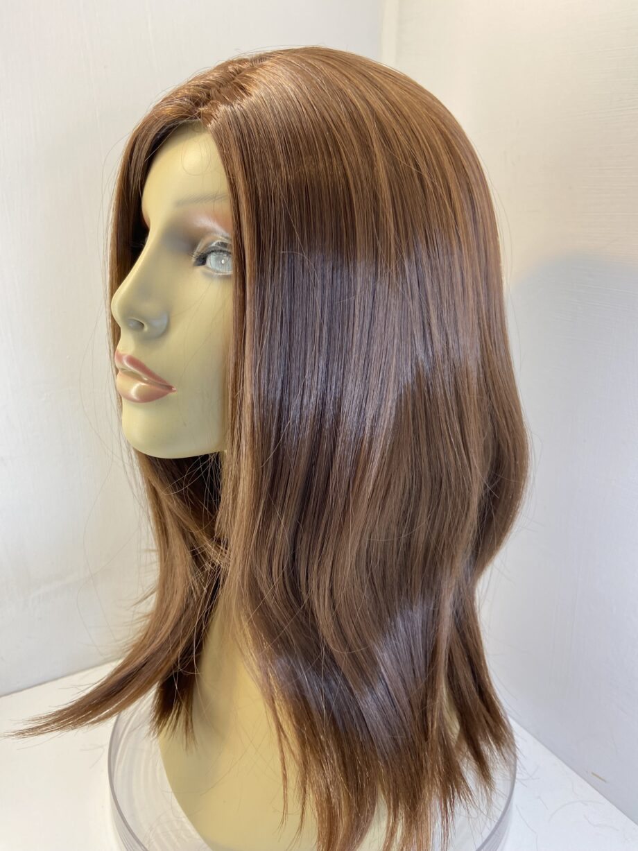 New long brown wig. Brls614
