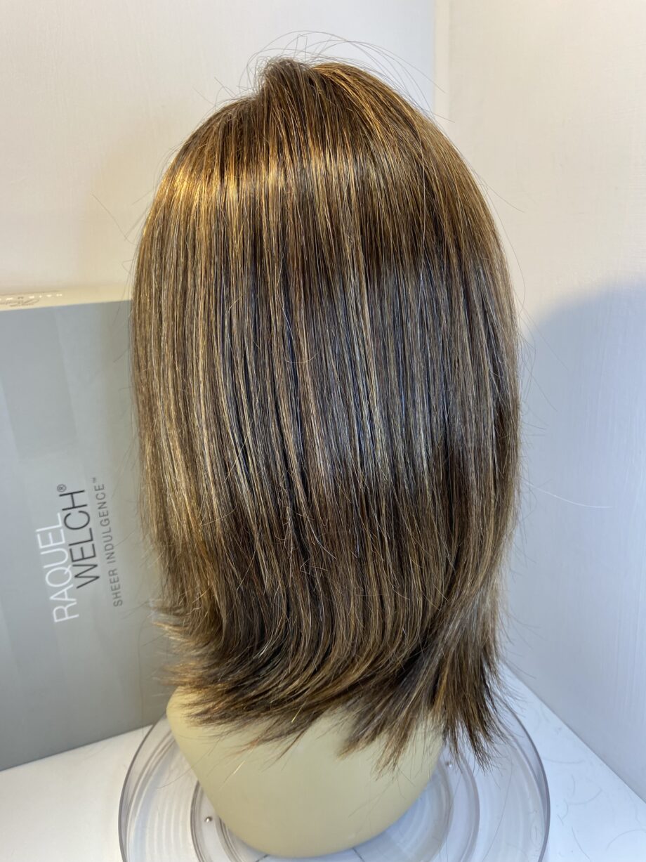 New long brown wig. Bbrls493