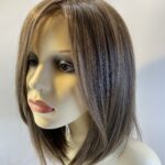 Long brown designer wig. Brms732